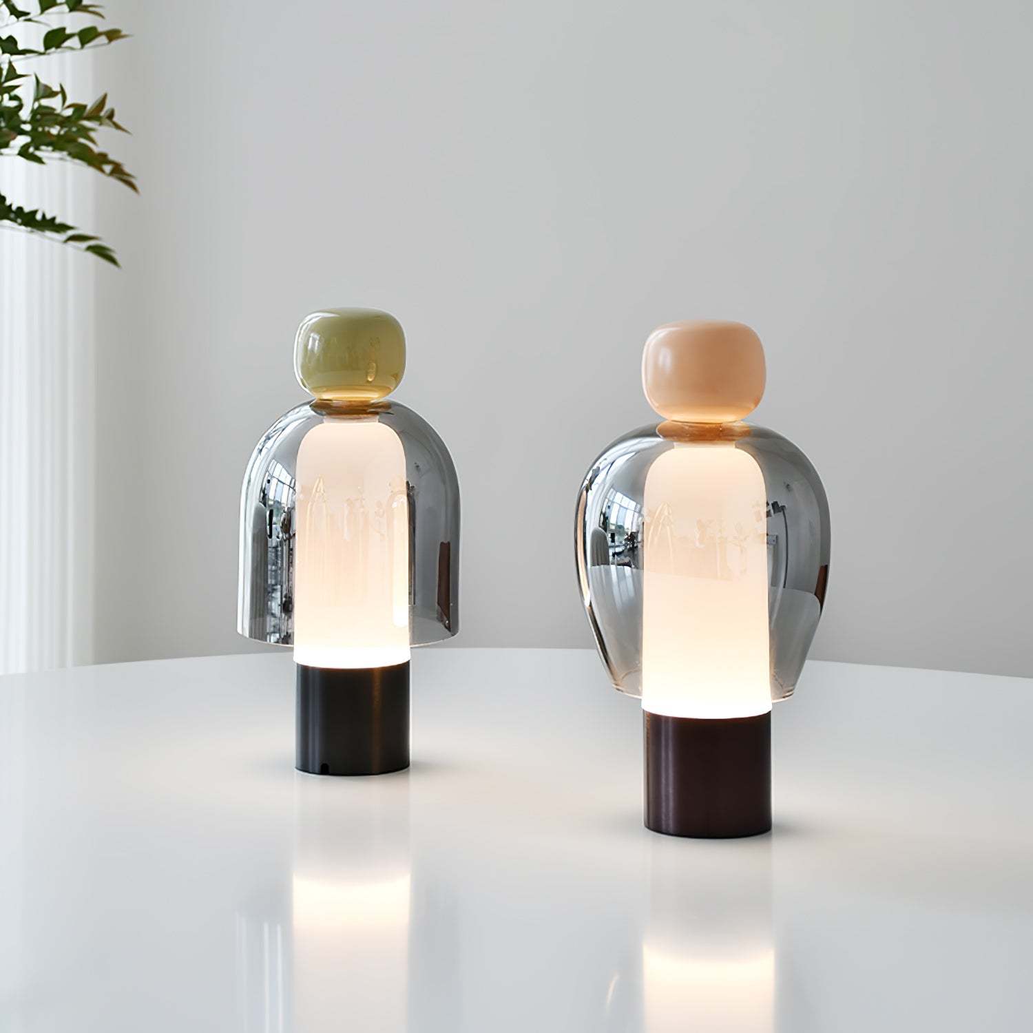 Retro Capsule Table Lamp