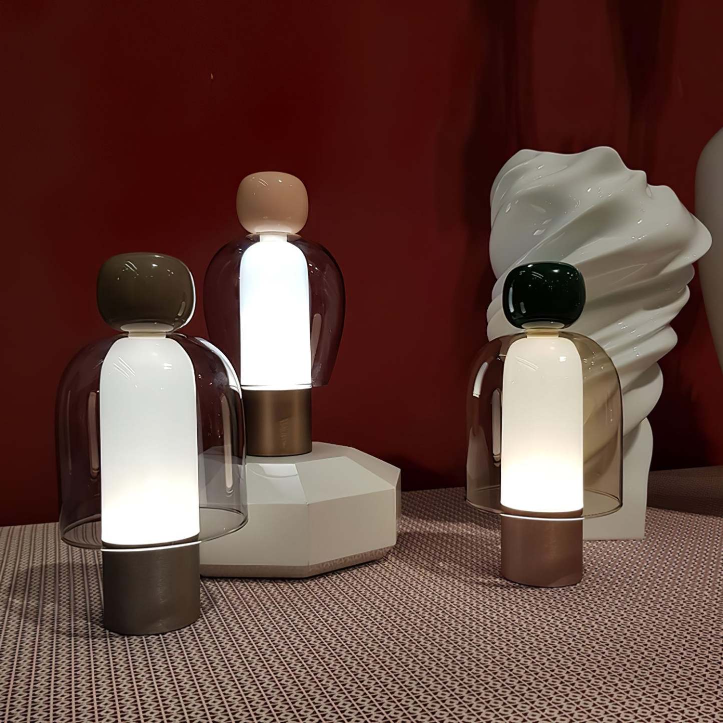 Retro Capsule Table Lamp
