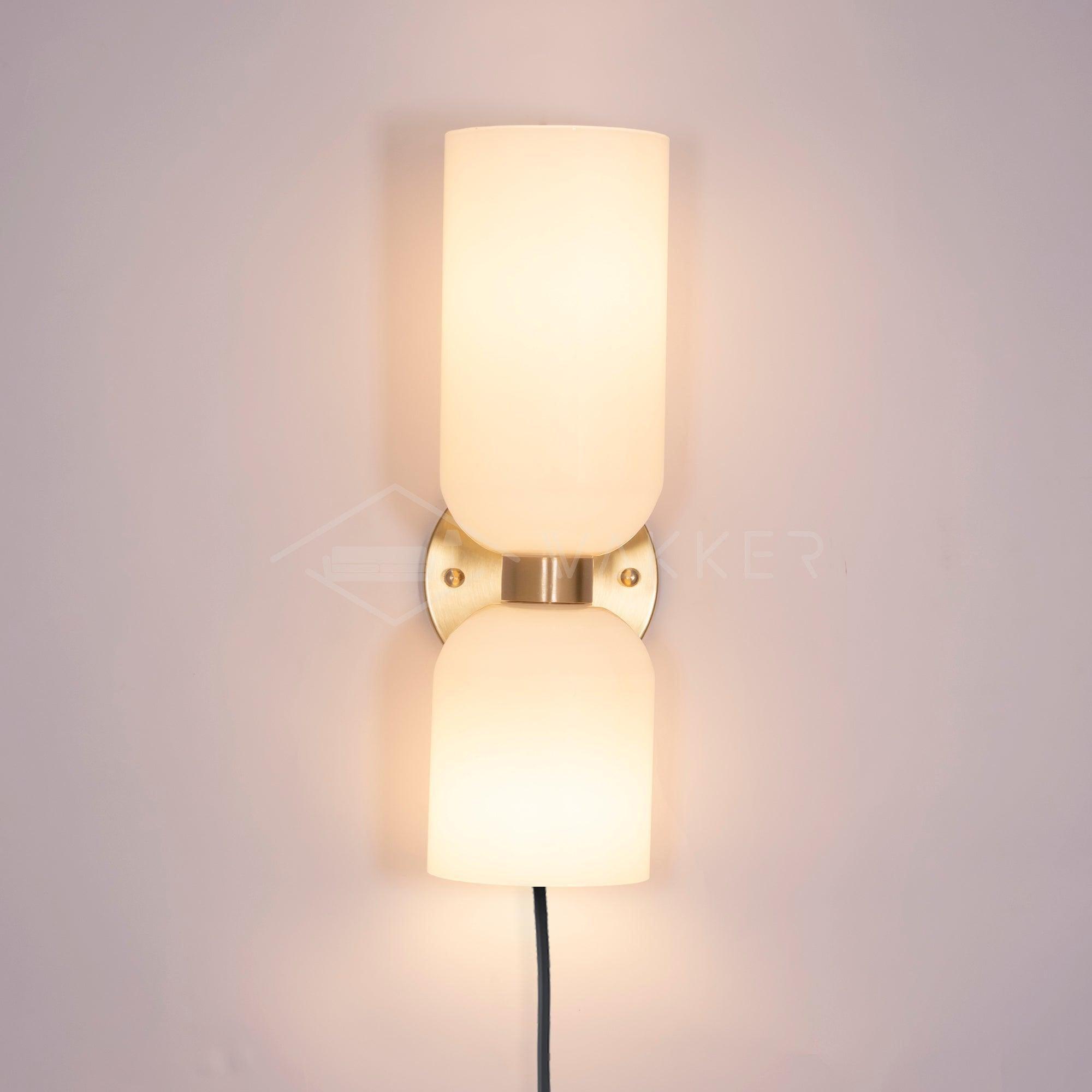 Edie Plug-In Aplique