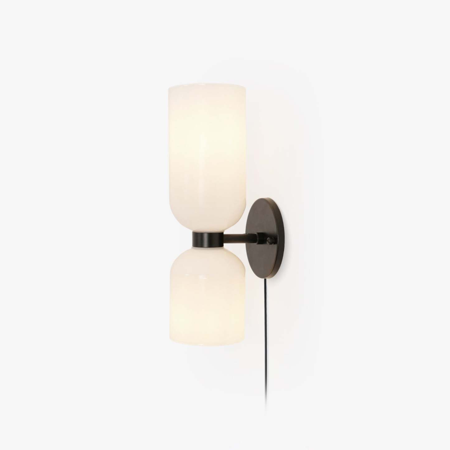 Edie Plug-In Aplique