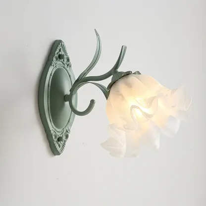 Carins Lámpara de Pared Moderna en Estilo Cottage con Flor y Metal para Dormitorio, Pasillo y Baño