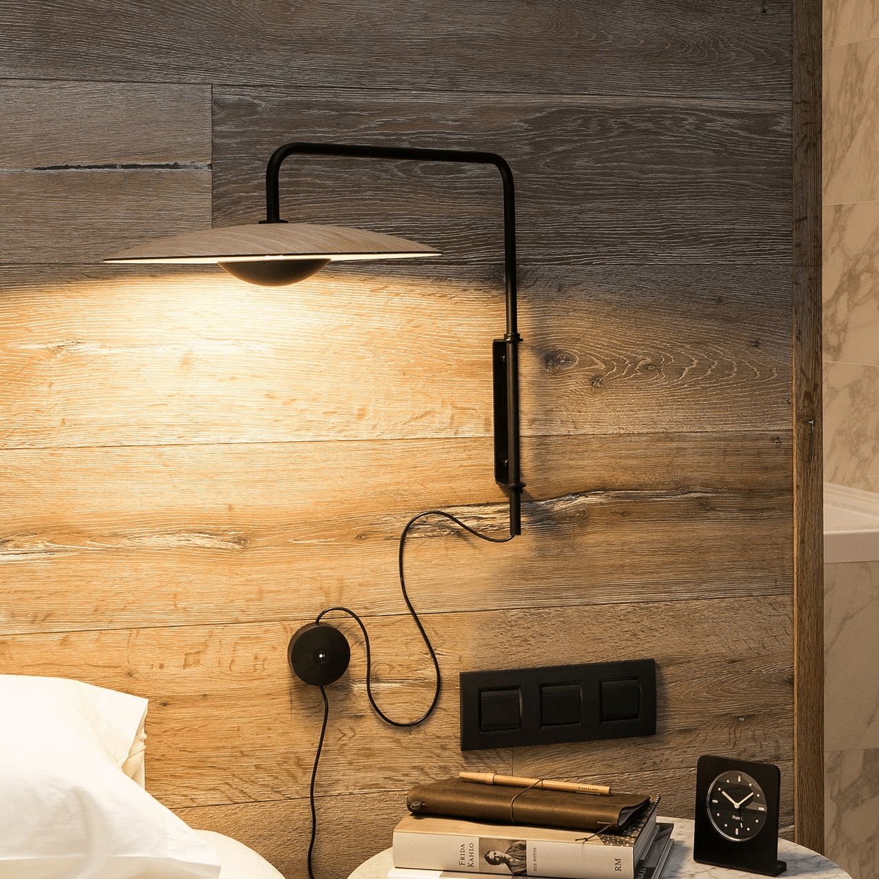Ginger Plug-In Aplique