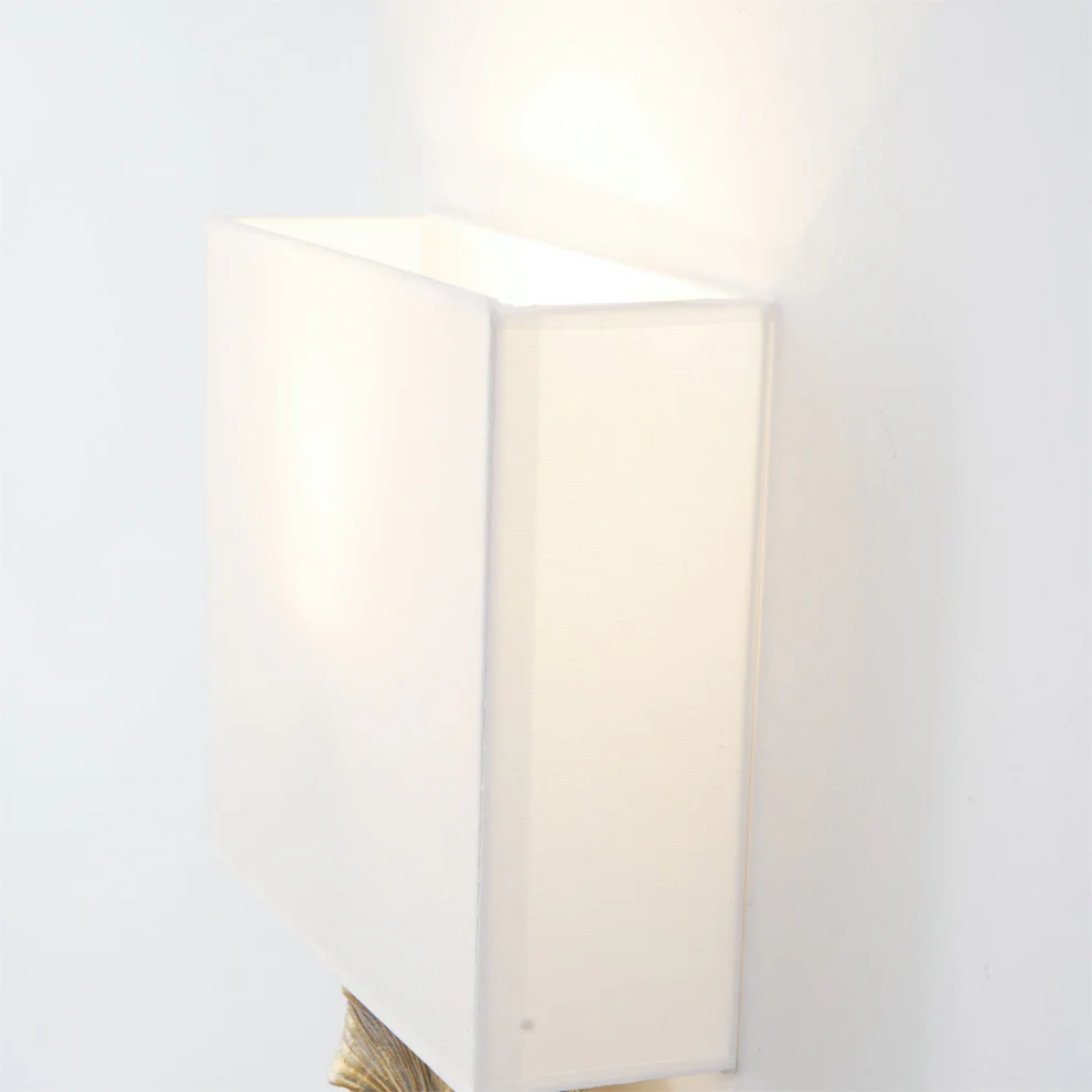 Alessio Vintage Classical Gingko Brass Wall Light Bedroom Living Room