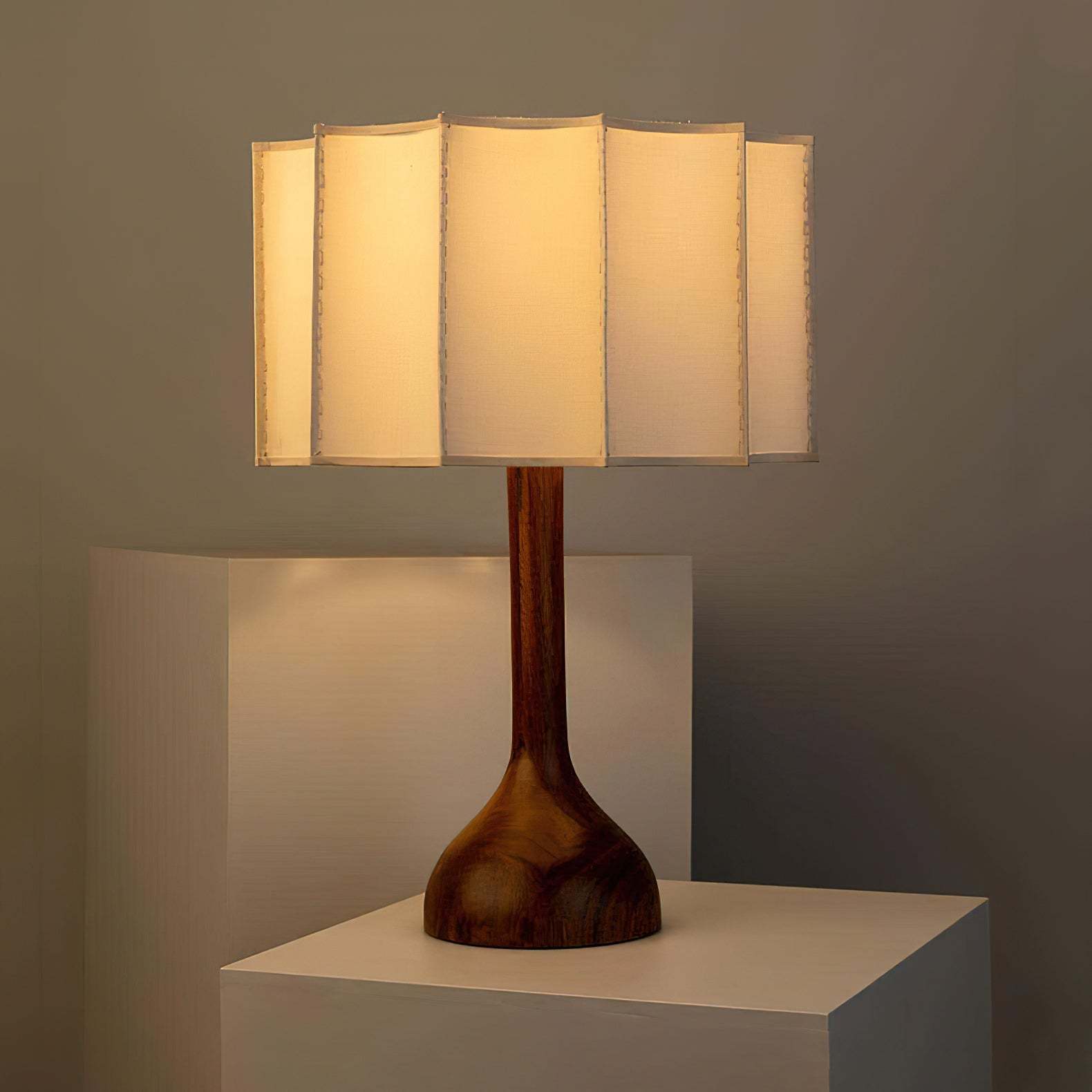 Artelux Hakka Table Lamp