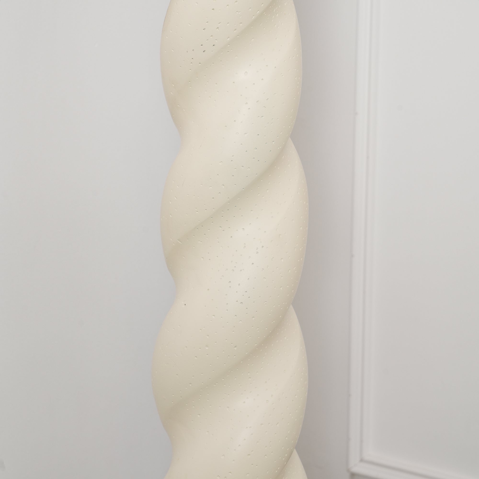 Retro Plaster Spiral Floor Lamp