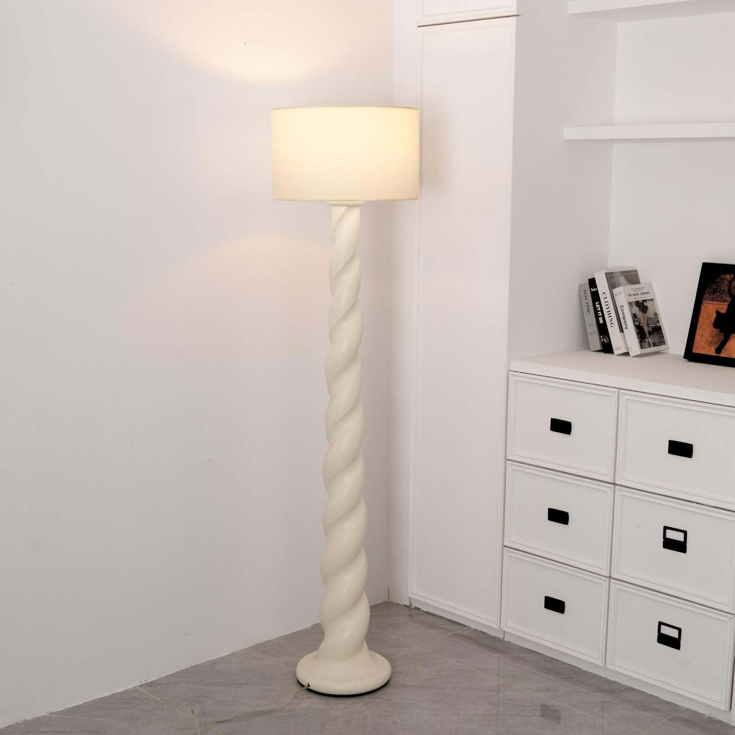 Retro Plaster Spiral Floor Lamp