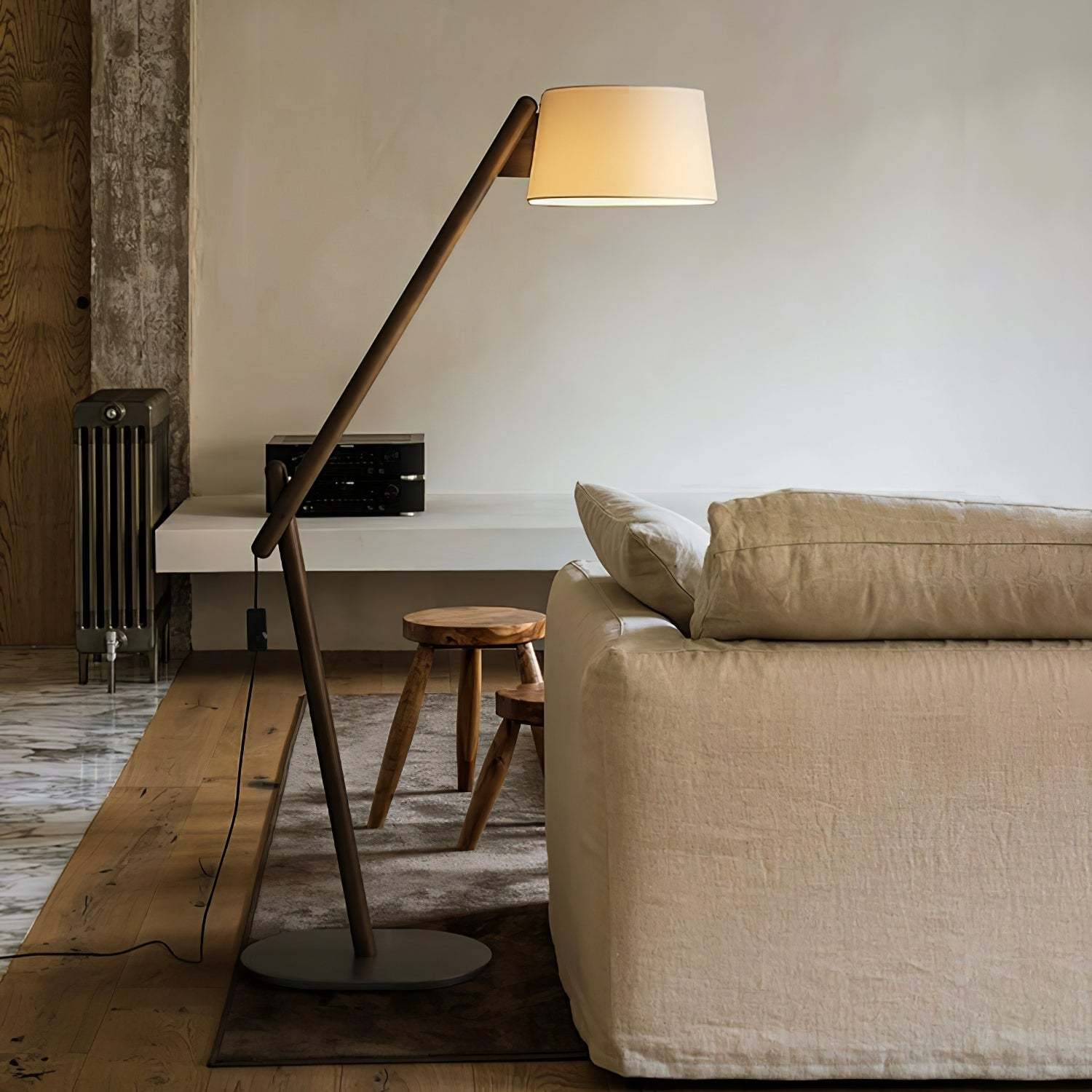 Hakka Lean Pivot Wood Fabric Floor Lamp