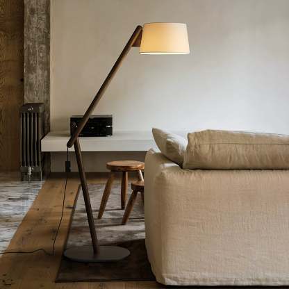 Hakka Lean Pivot Wood Fabric Floor Lamp
