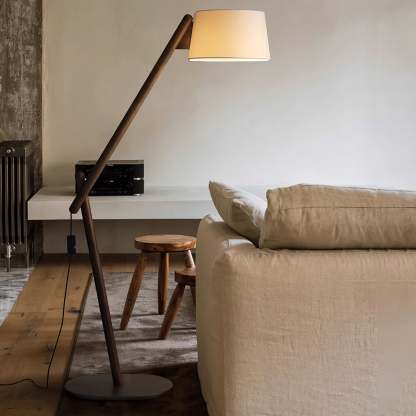 Hakka Lean Pivot Wood Fabric Floor Lamp