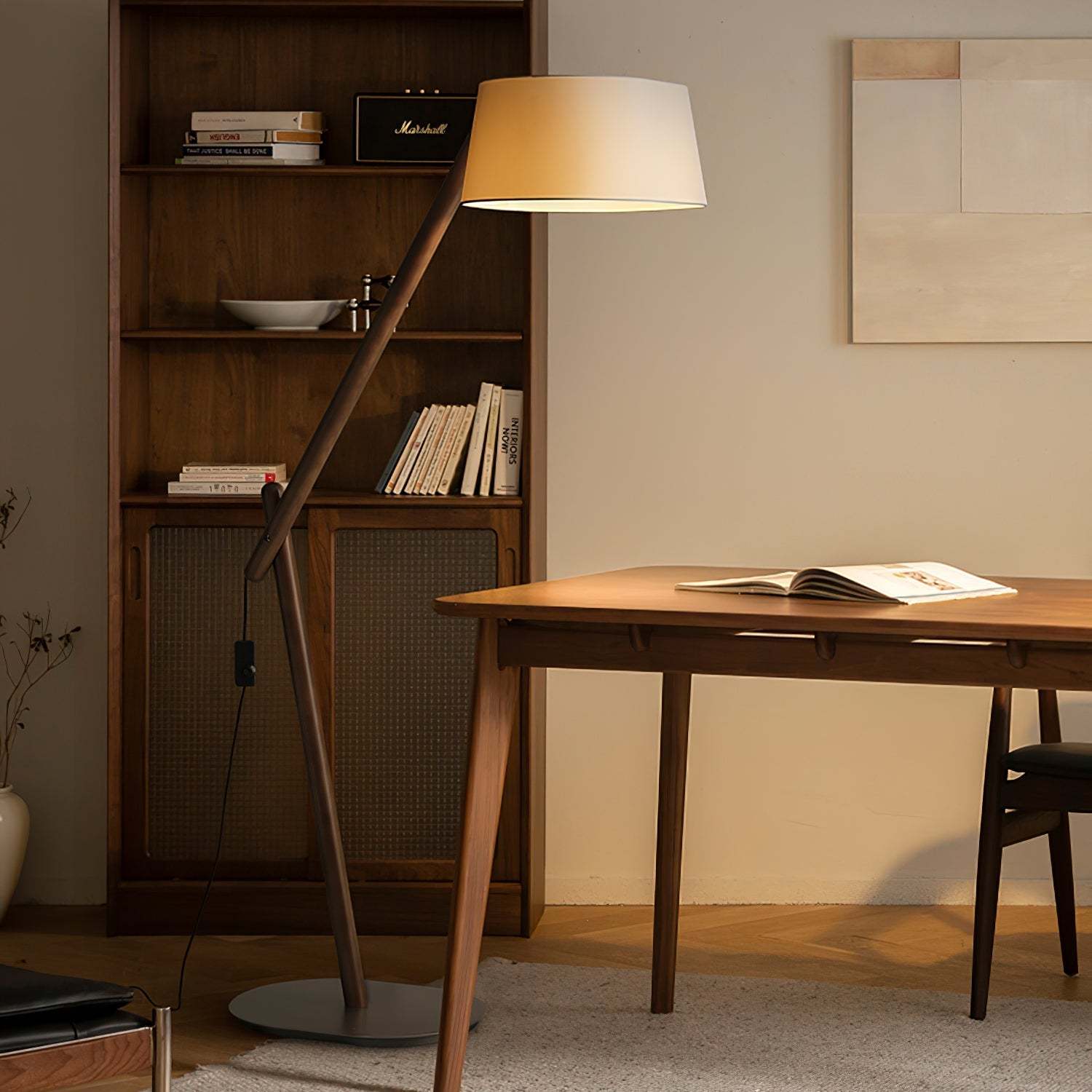 Hakka Lean Pivot Wood Fabric Floor Lamp