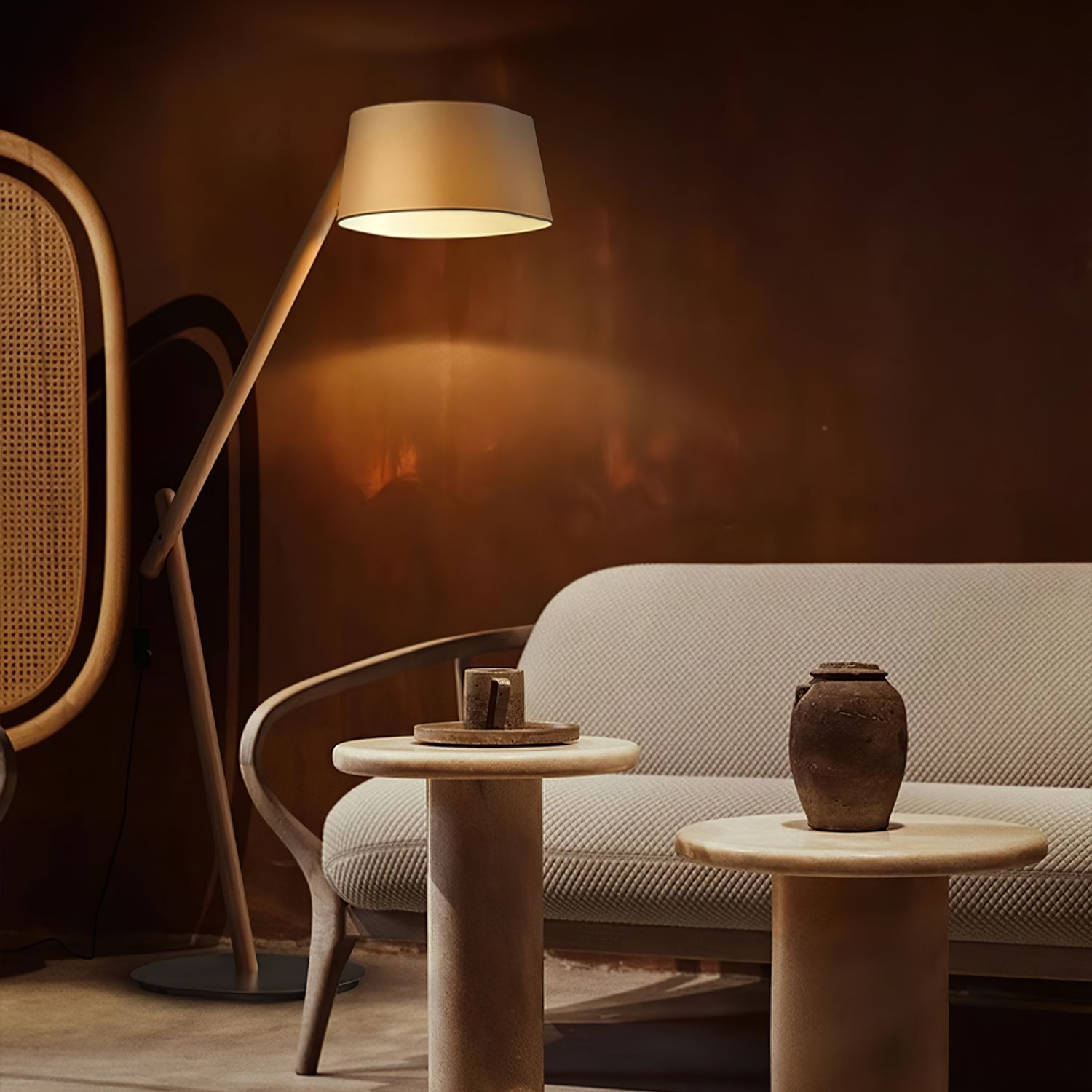 Hakka Lean Pivot Wood Fabric Floor Lamp