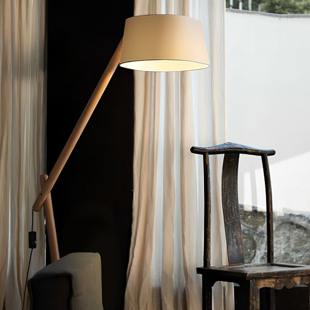 Hakka Lean Pivot Wood Fabric Floor Lamp