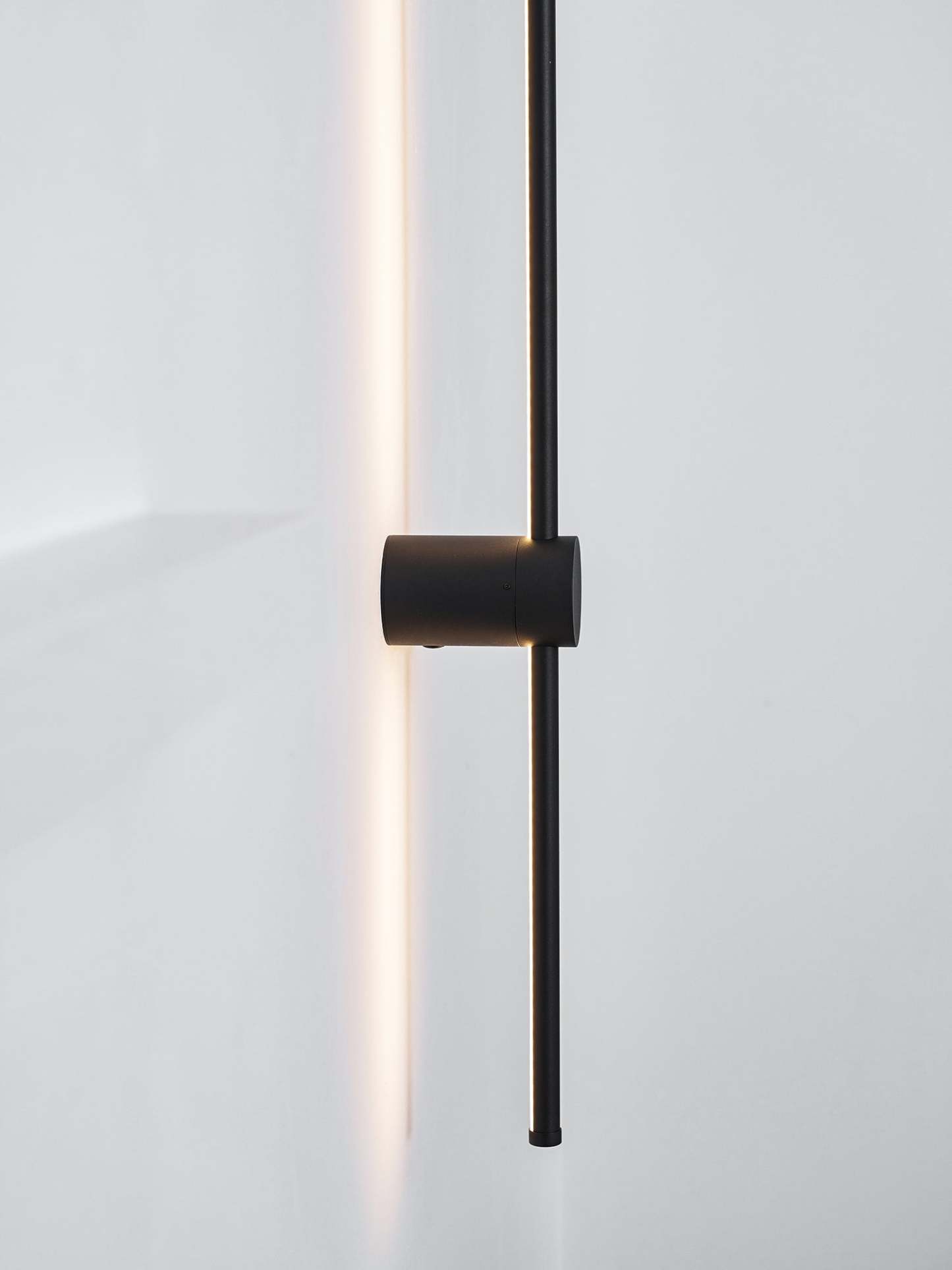 Linear LED Rechargeable Aplique