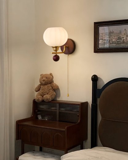 Lumea Crest Aplique