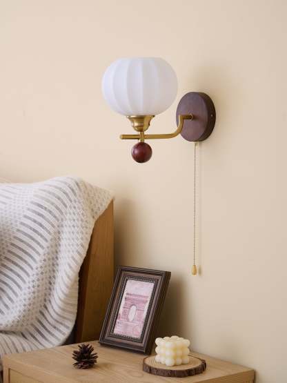 Lumea Crest Aplique