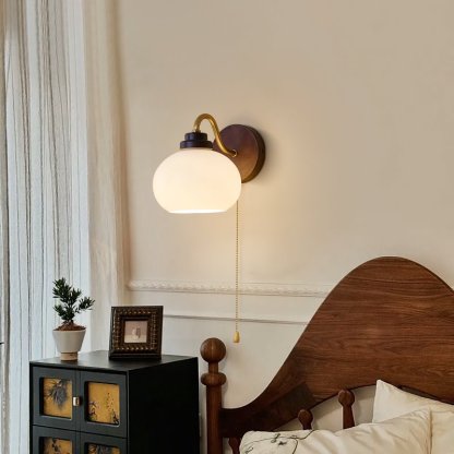 Lumea Crest Aplique
