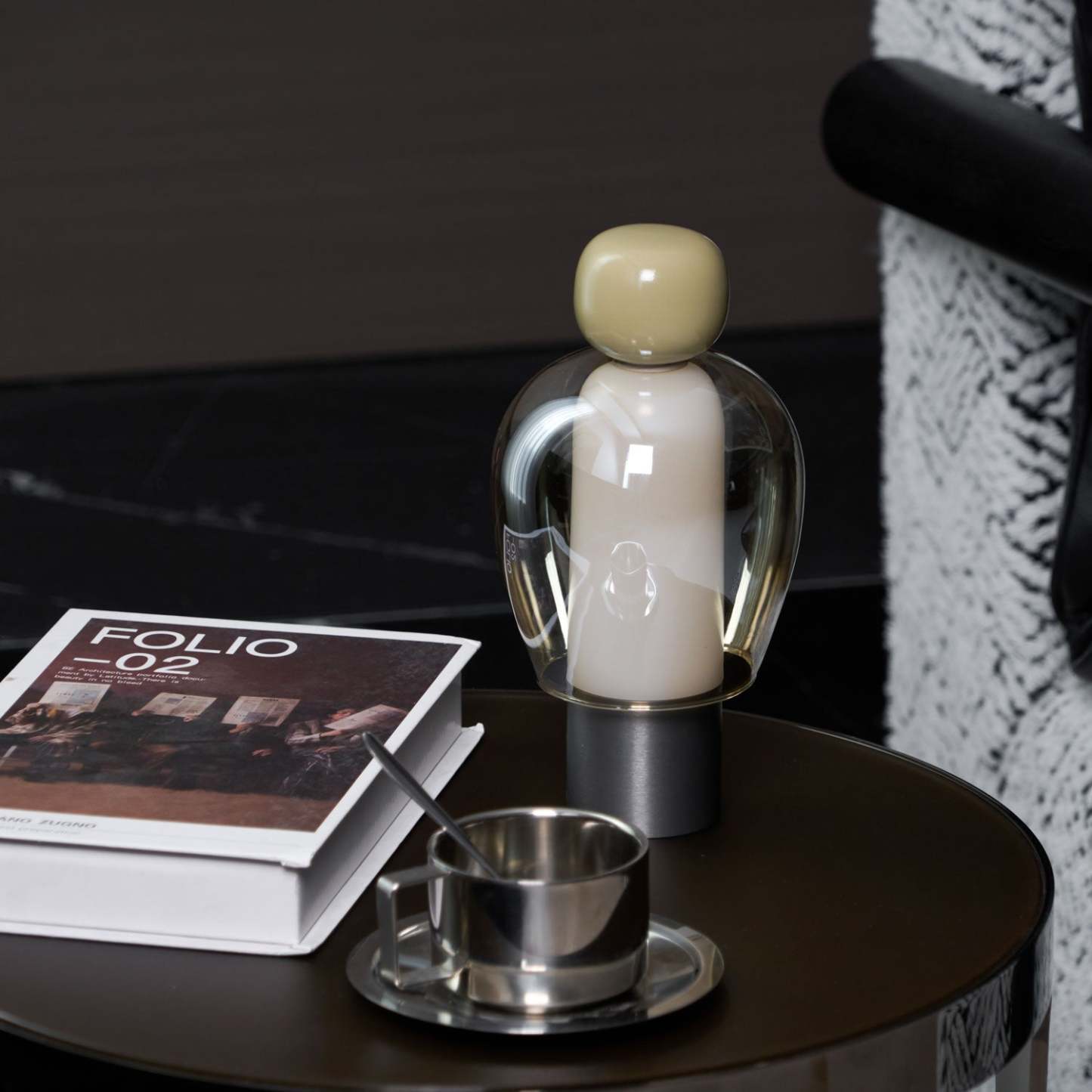 Retro Capsule Table Lamp