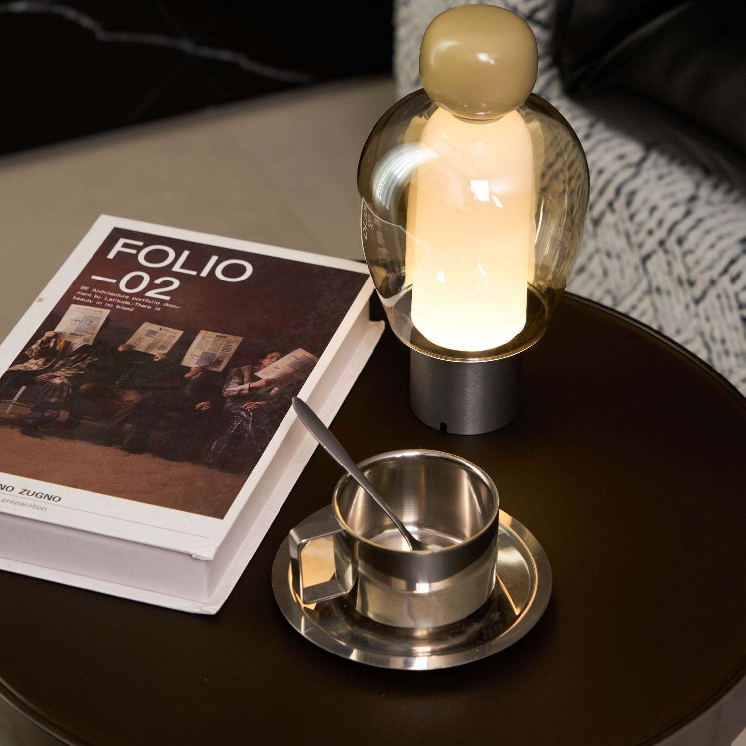 Retro Capsule Table Lamp