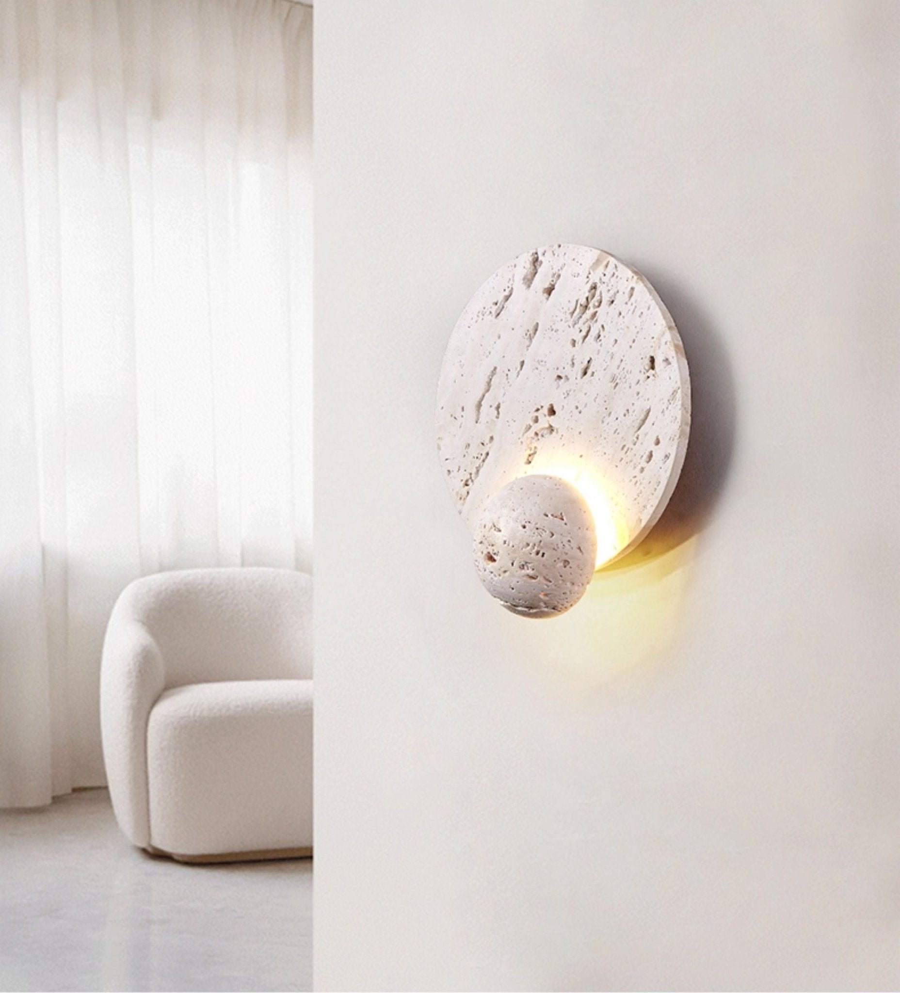 Luna Travertine Sconce Aplique