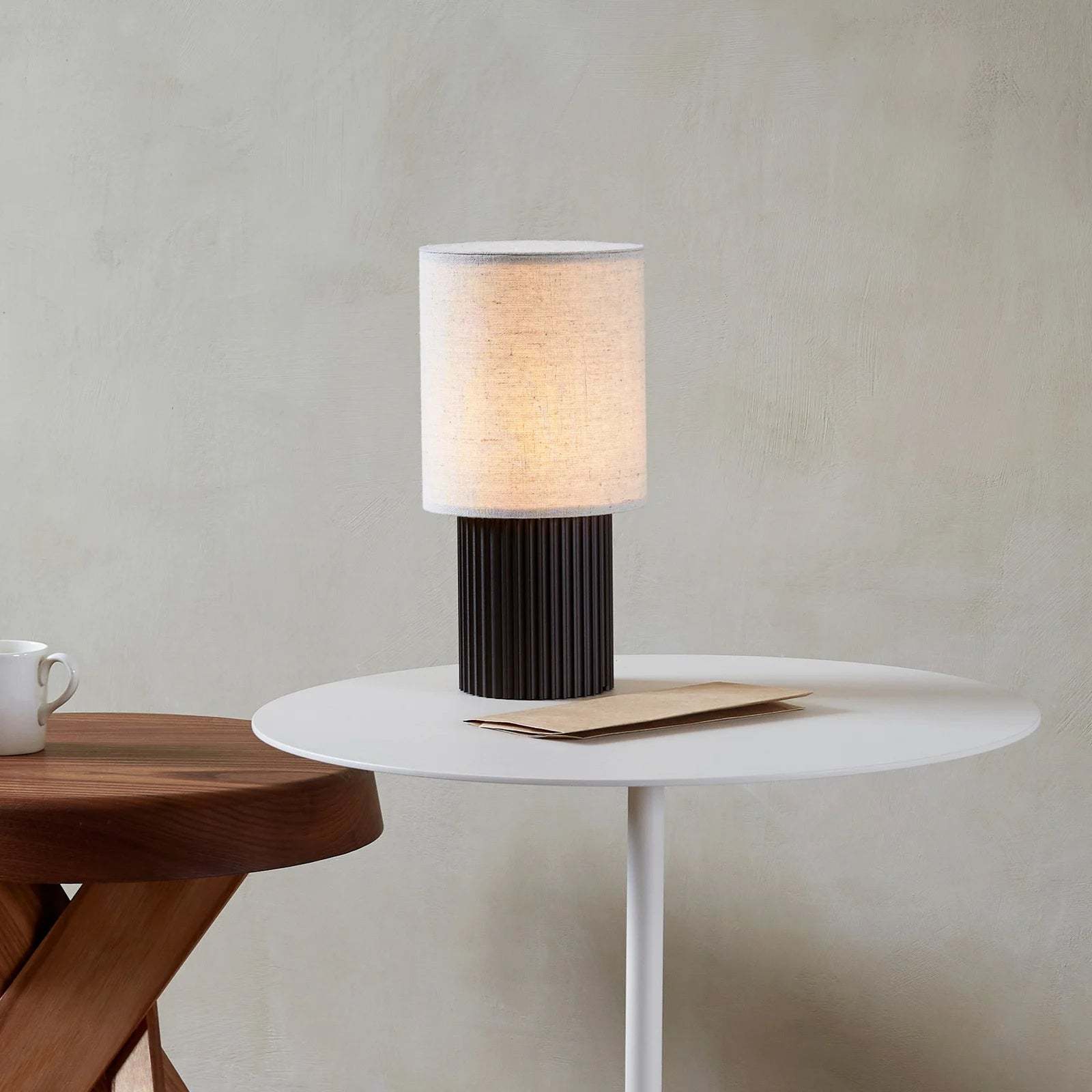 Marrón Blanco USB Mesa Lámpara para Cabecera | Artelux Atelier
