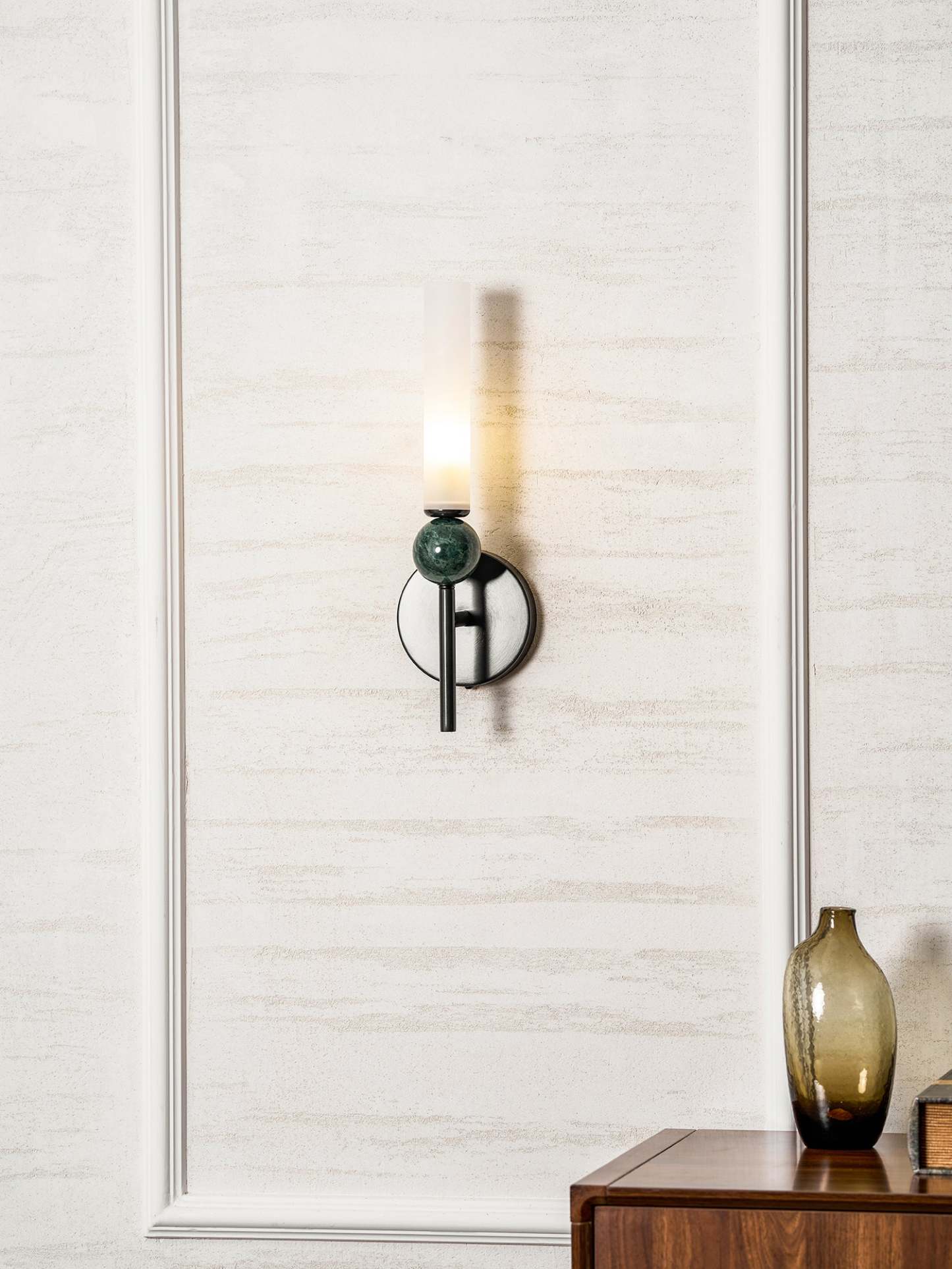 Marble Vertical Aplique