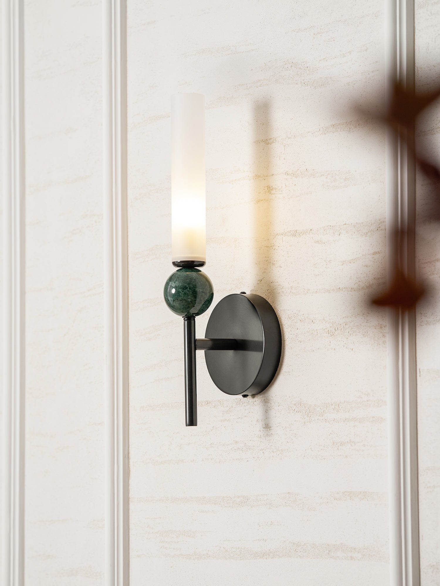 Marble Vertical Aplique
