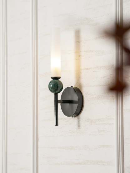 Marble Vertical Aplique
