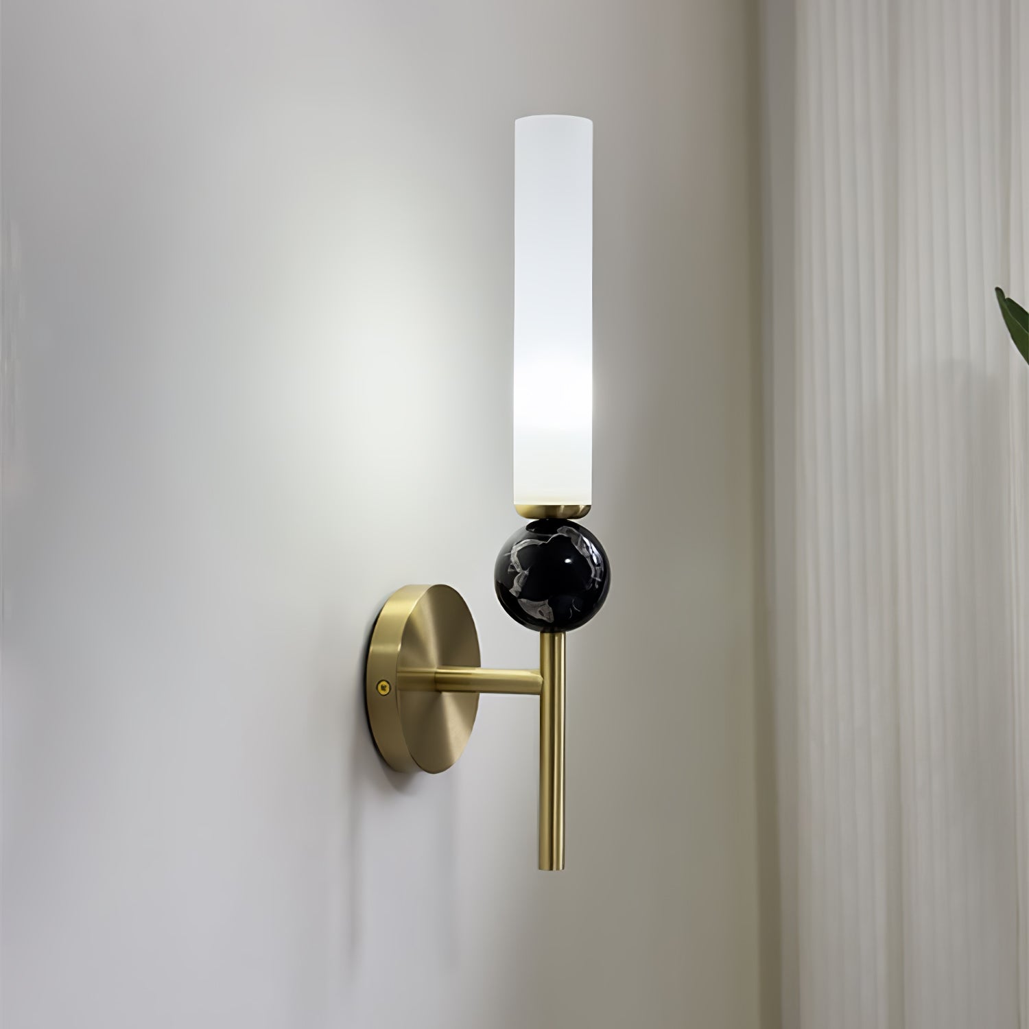 Marble Vertical Aplique