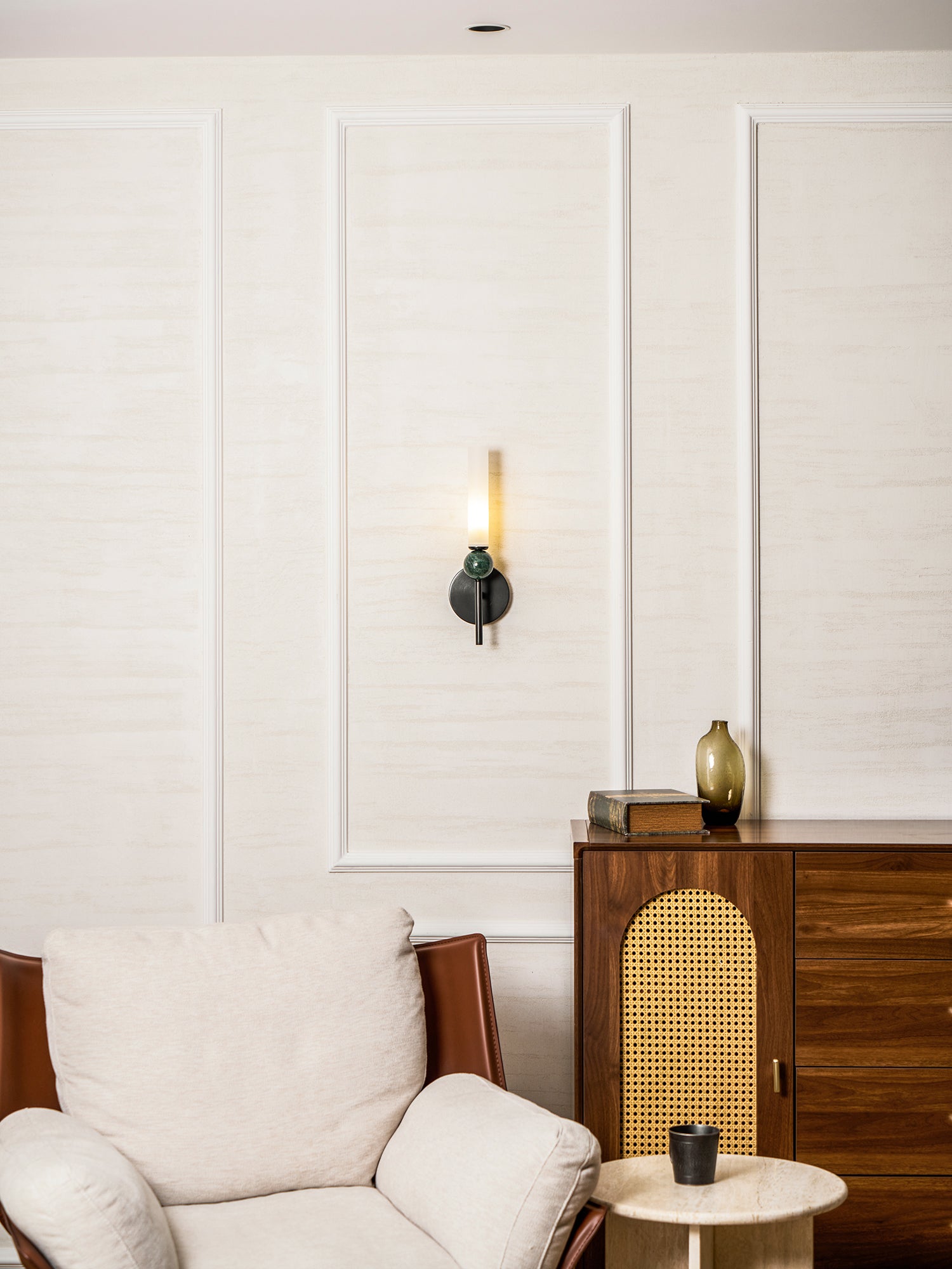 Marble Vertical Aplique