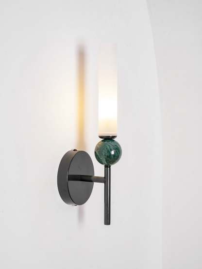 Marble Vertical Aplique