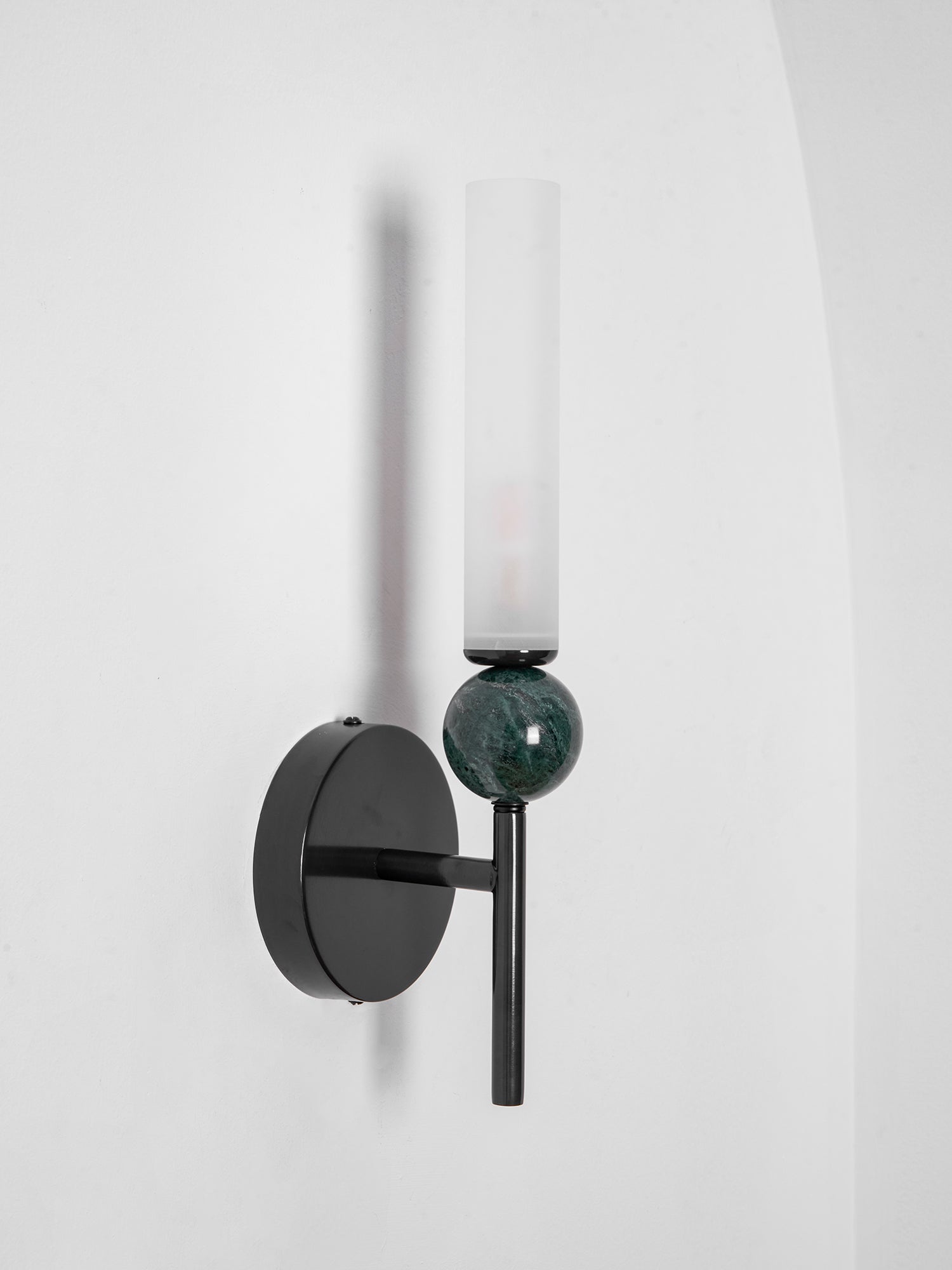 Marble Vertical Aplique