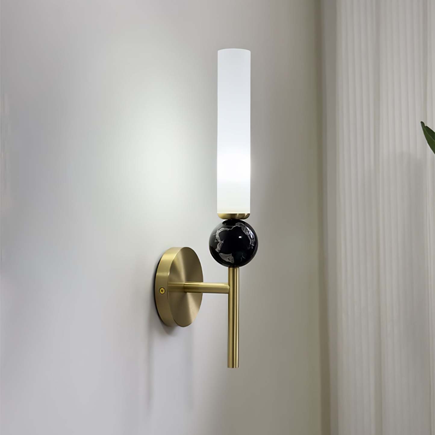 Marble Vertical Aplique