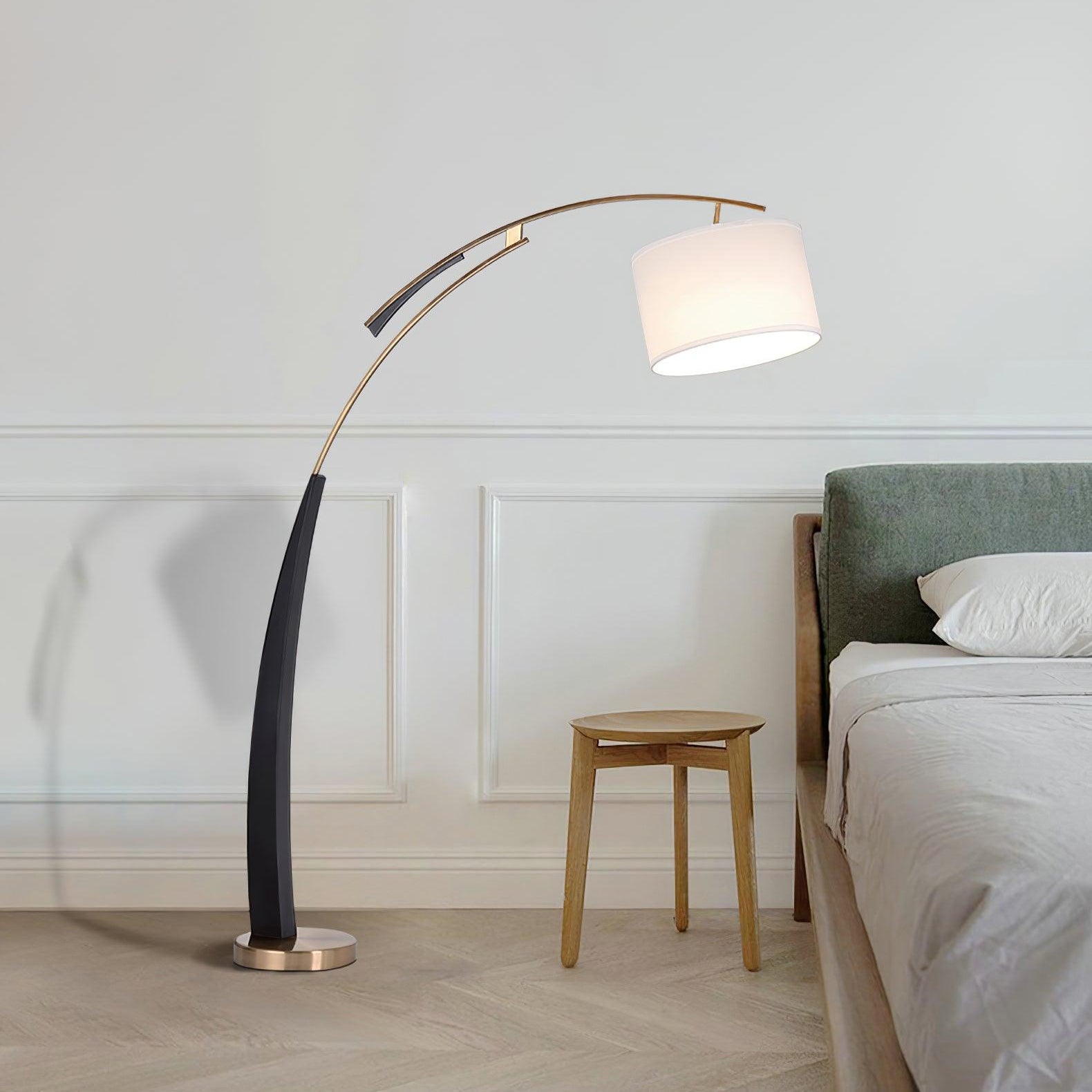 Axis Curved Iron Fabric Floor Lamp