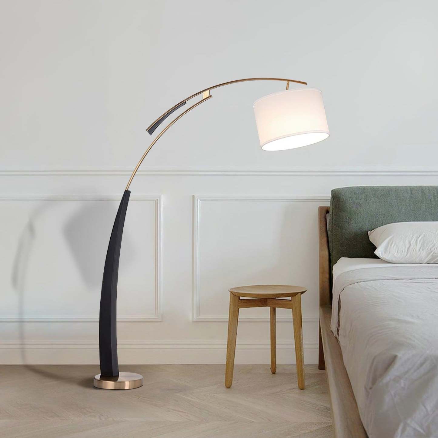 Axis Curved Iron Fabric Floor Lamp