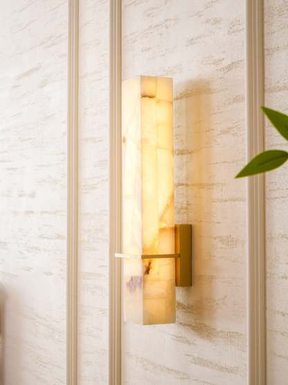 Milan Alabaster Aplique