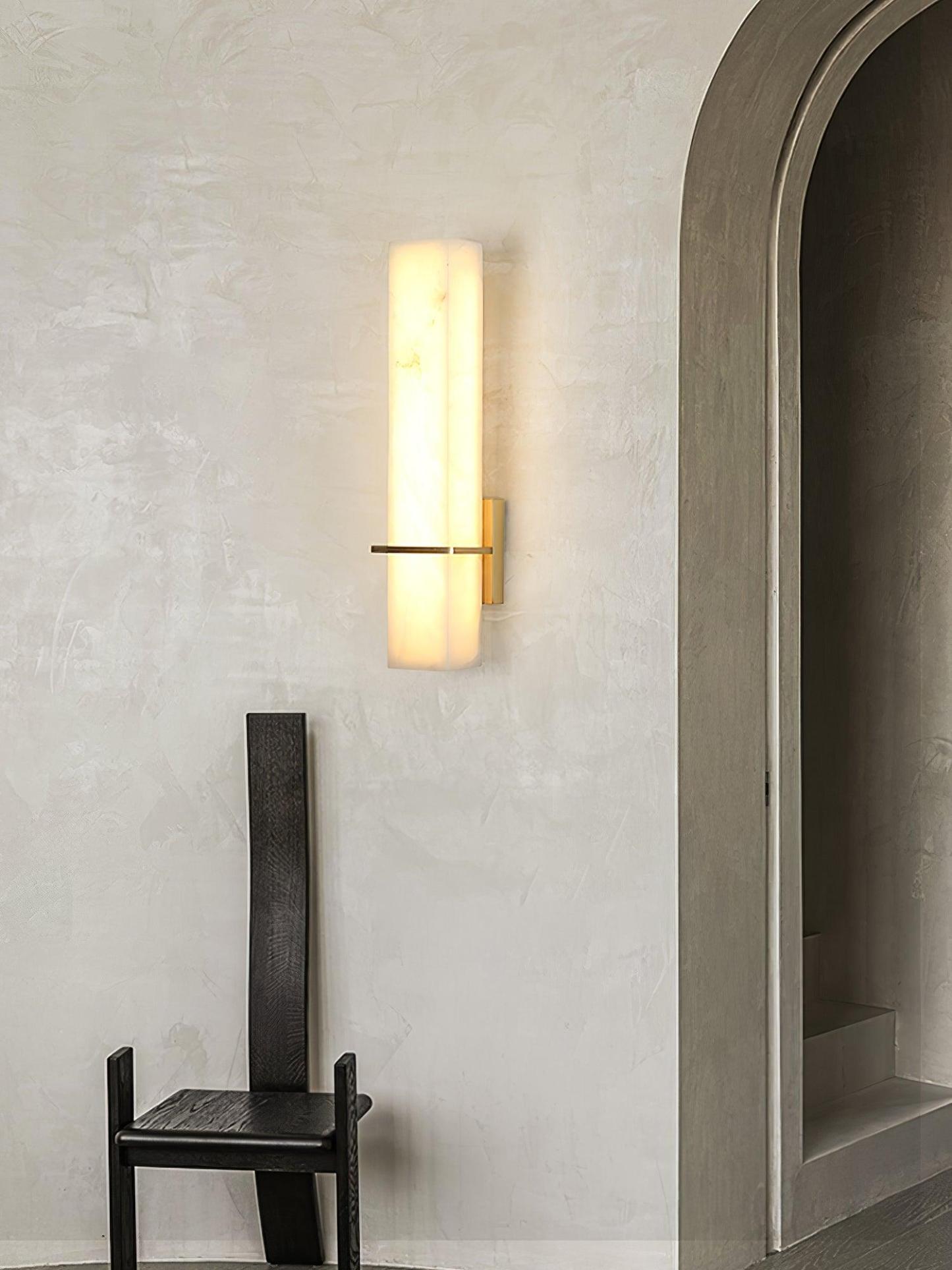 Milan Alabaster Aplique