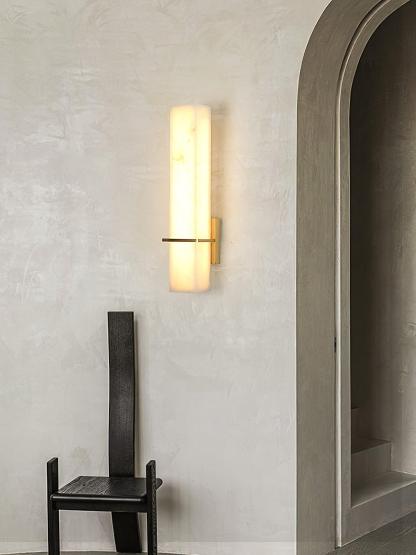 Milan Alabaster Aplique