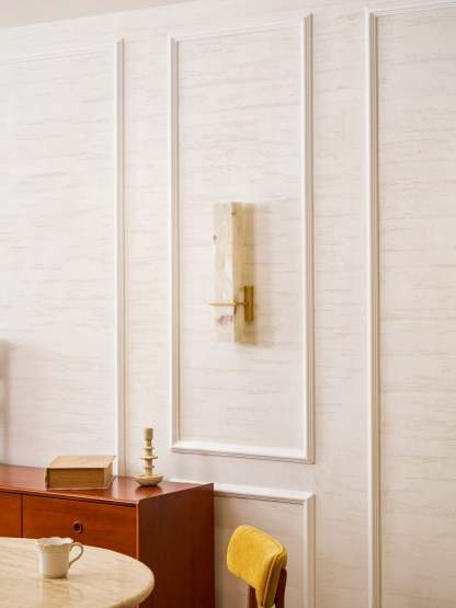 Milan Alabaster Aplique