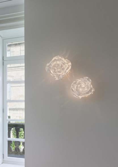 Nebula Bloom Sconce Aplique