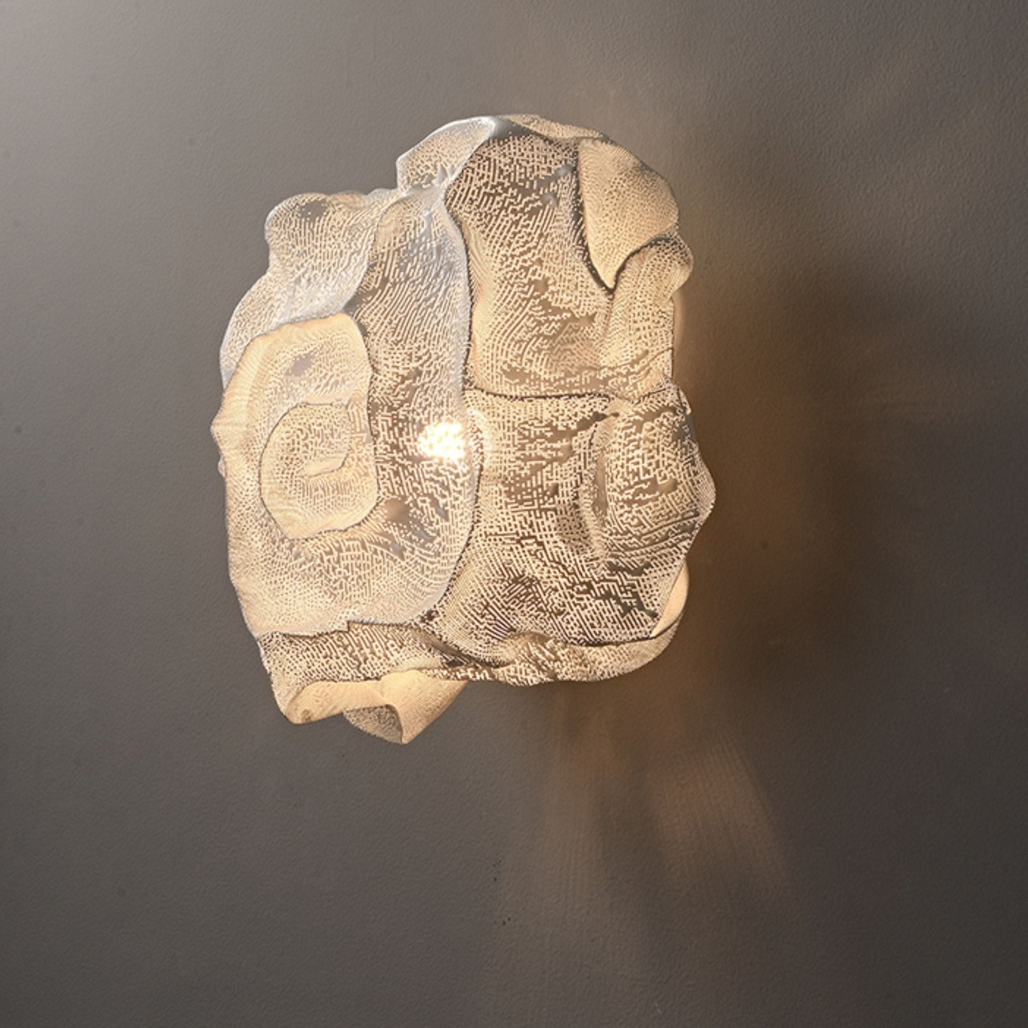 Nebula Bloom Sconce Aplique