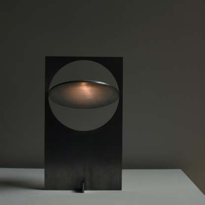 Axis Orbit Disc Table Lamp
