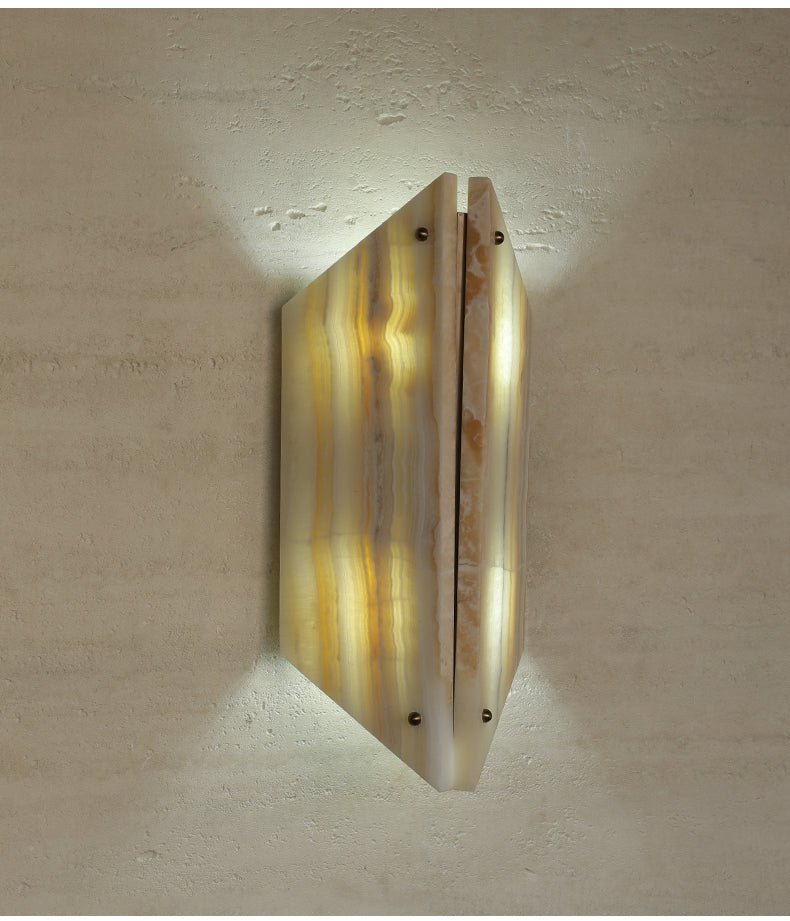 Onyxa Crest Alabaster Aplique