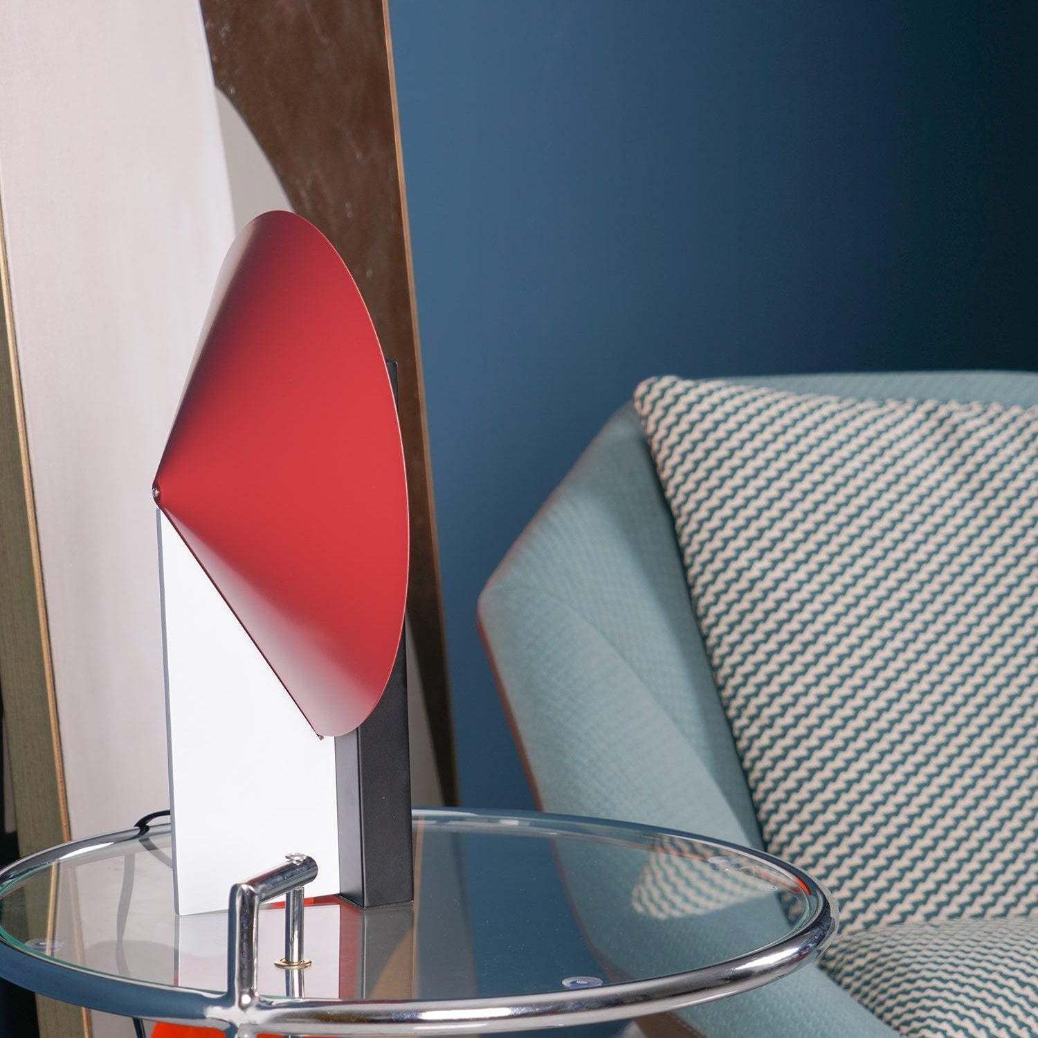Retro Orbit Table Lamp