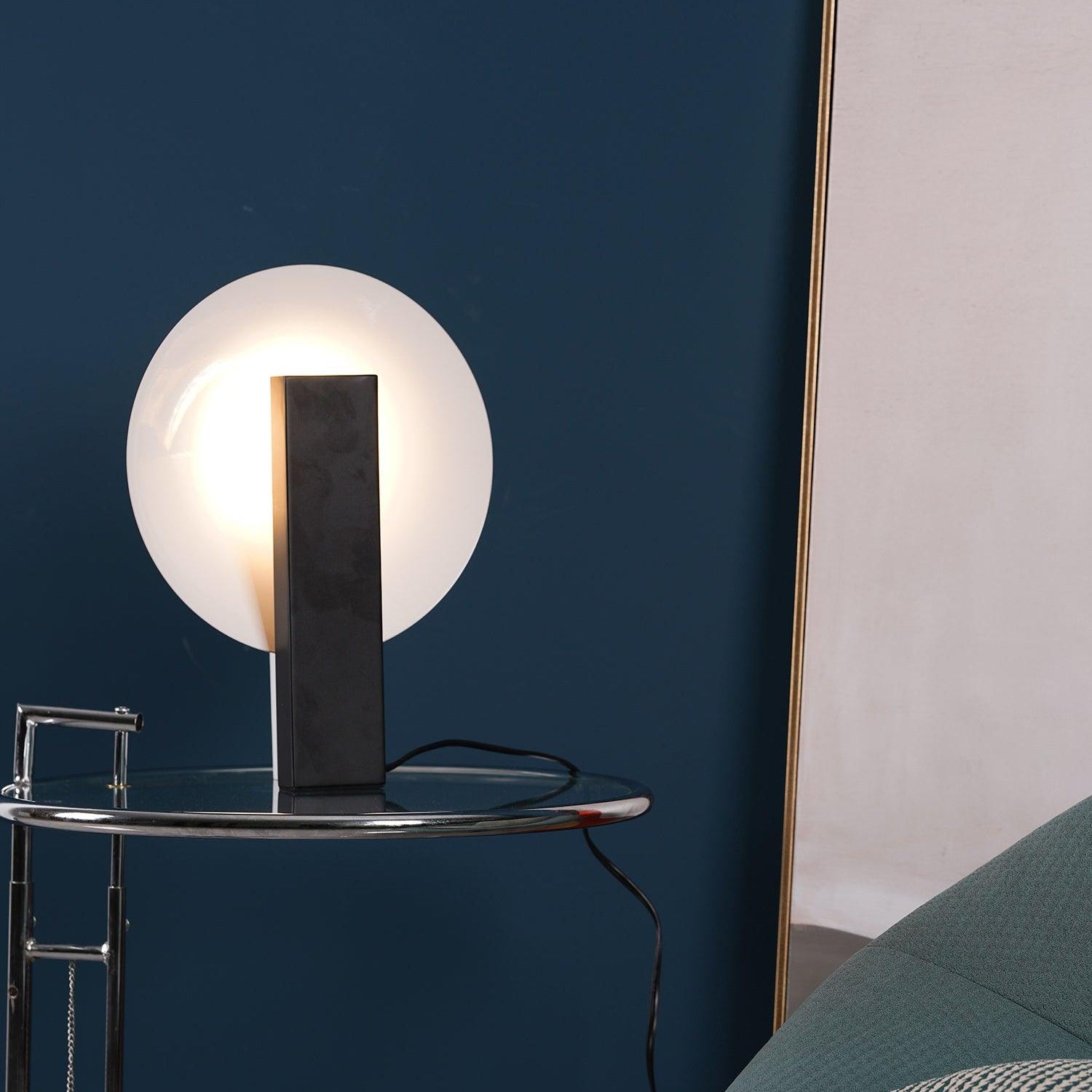 Retro Orbit Table Lamp