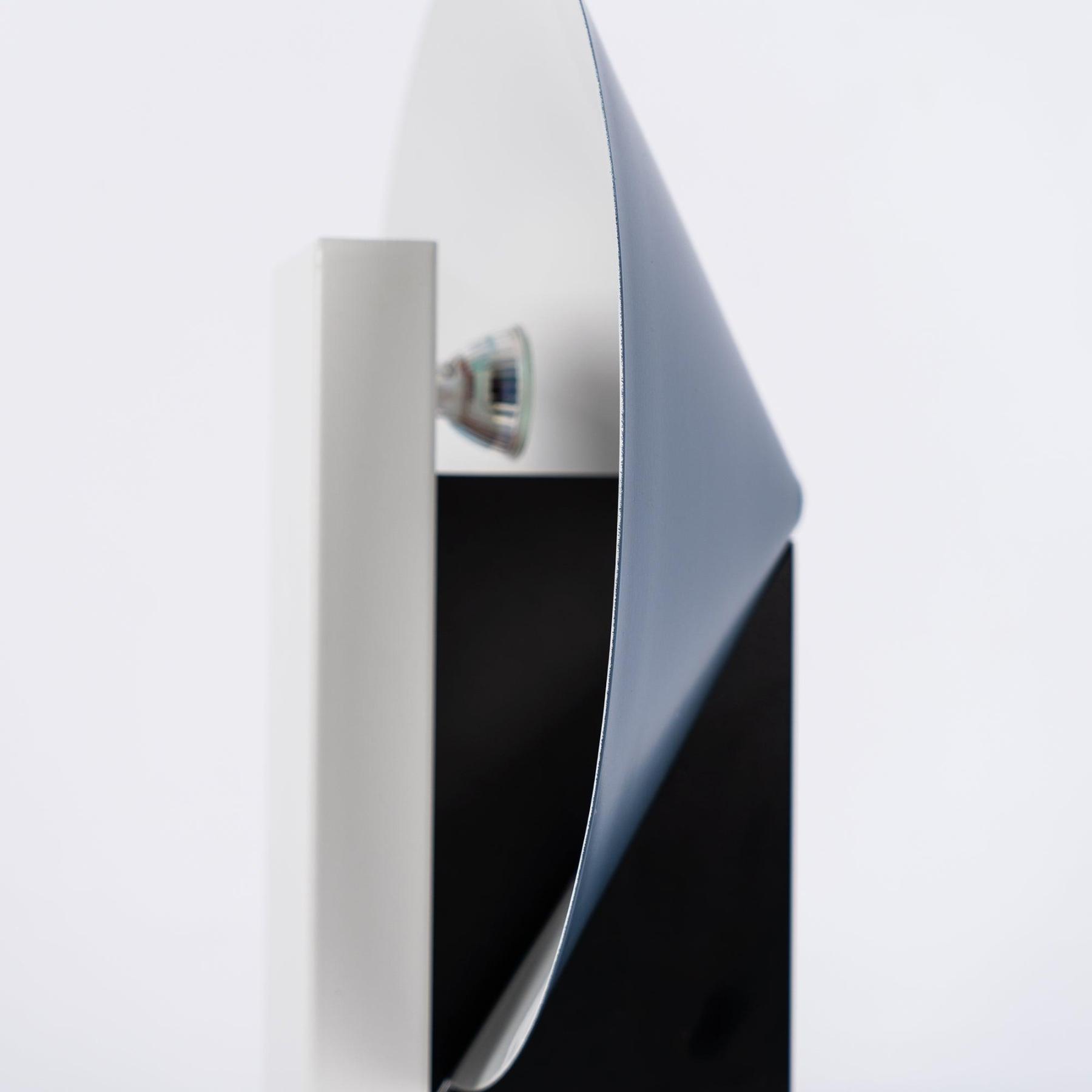 Retro Orbit Table Lamp