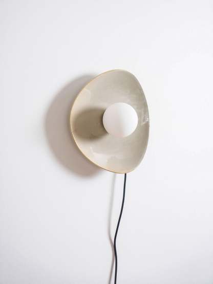 Pebble Disc Plug-in Aplique