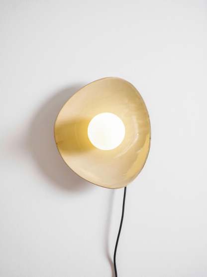 Pebble Disc Plug-in Aplique
