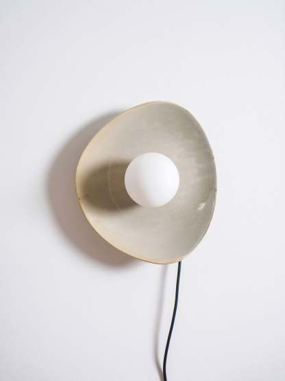 Pebble Disc Plug-in Aplique
