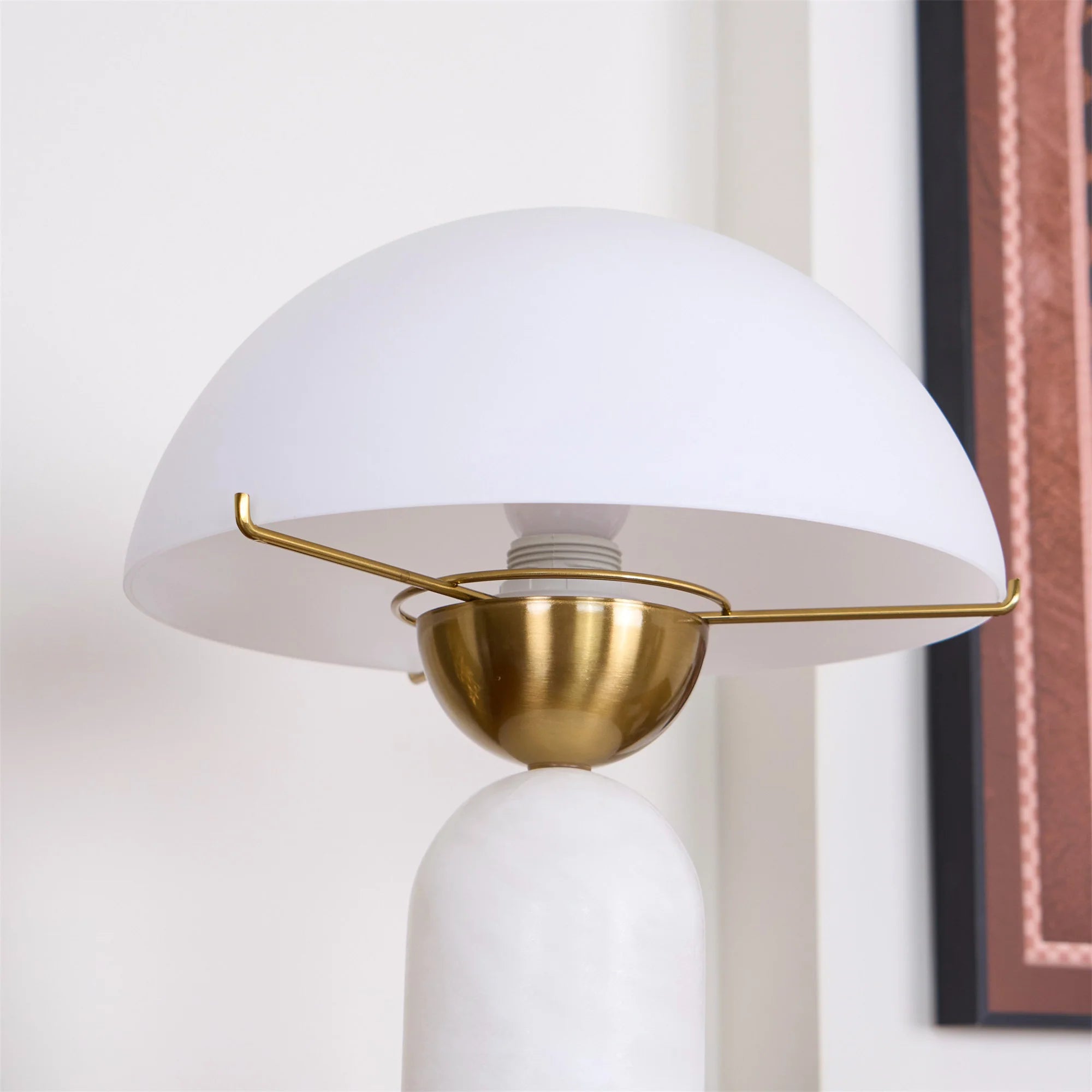 Artelux Peono Alabaster Table Lamp