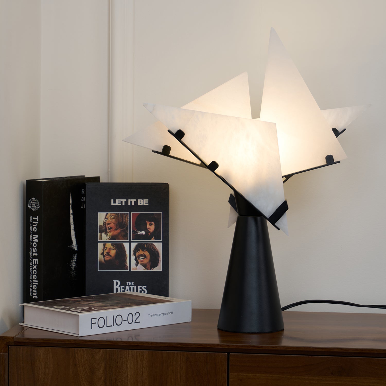 Dune Alabaster Geometric Table Lamp